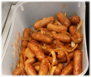 ソーセージのケチャップ炒め・牛スキ煮・白菜のうま煮
