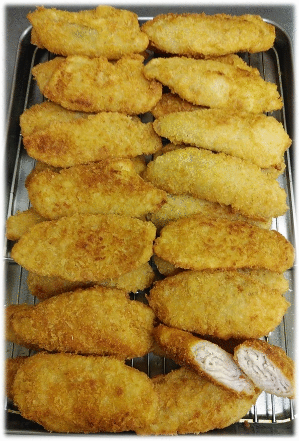  「マグロカツ・タルタルソース」　「ネギ塩チキン」　「新潟名物イタリアン」　「バニラヨーグルト＆ブルーベリー」
