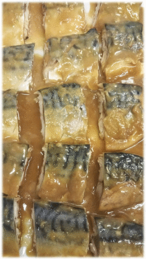 「サバの味噌煮」　「肉野菜炒め」　「酢豚」　「ナスの味噌炒め」　「パイナップル」　「オレンジ」