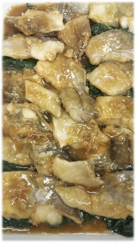 「タラの照り焼き」　「豚のコチュジャン炒め」　「ナスマーボー」　「大根の煮物」　「オレンジ」　「パイン」