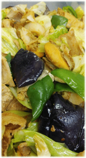 「ホタテと秋野菜の味噌炒め」　「ロールキャベツ」　「豚バラ肉とホーレン草のオイスター炒め」　「栃尾の油揚」　「みかん」　「栗のプリン」