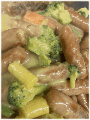 「ソーセージのカレークリーム煮」「肉団子とがんもの煮物」 「ベーコンと春キャベツのソテー」「卵とキムチの炒め物」 「山えのきのなめ茸」「桜のババロア🌸」「オレンジ🍊」 「ソーセージのカレークリーム煮」「肉団子とがんもの煮物」 「ベーコンと春キャベツのソテー」「卵とキムチの炒め物」 「山えのきのなめ茸」「桜のババロア🌸」「オレンジ🍊」