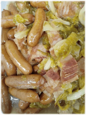 「シュークルート」 「酢豚🐖」 「肉じゃが🥔」 「茄子の揚げびたし🍆」 「ボリューム満点！栃尾の油揚げ」 「杏仁豆腐」 「佐渡名産　おけさ柿」