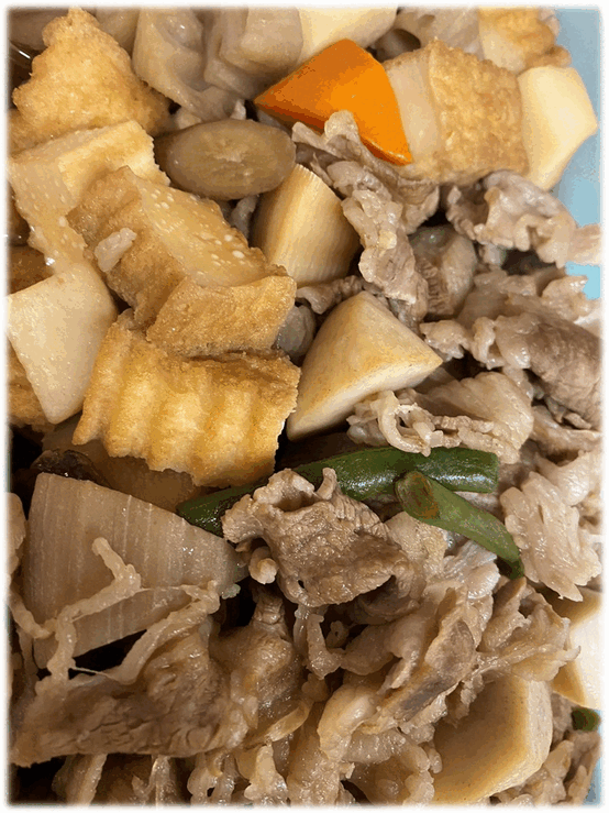 「牛肉と厚揚げの煮物🐂」　「海老と白菜のうま煮🦐🥬」  「鶏肉ときのこのデミグラスソース🍄」　「ポテトサラダ🥔」  「ローストポークと煮卵」　「マンゴーゼリー🥭」　「みかん🍊」