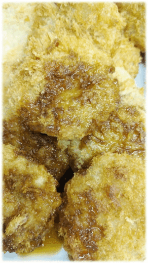 「新潟グルメ🍴タレカツ」 「照焼チキン🍗」 「肉野菜炒め🥬」 「だし巻き玉子🥚」 「和風ハンバーグ」 「ヨーグルト」 「種無し巨峰🍇」
