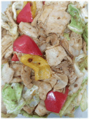 「豚とキャベツのガーリック風味🍖🥬」　「ぷりぷり 海老チリ🦐」　「牛とキュウリのオイスター炒め🐂」　「魚介のアヒージョ🦐🦑」　「春の香り ふきのとう味噌」　「春雨サラダ🥗」　「杏仁豆腐🥛」　「新潟お祭り屋台🏮の定番お菓子 ポッポ焼き」　「旬の味 苺🍓」