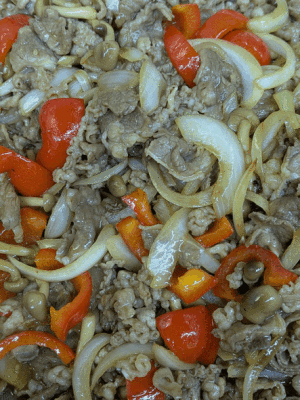 「プルコギ🍖」　「筑前煮🍲」　「ウインナーデミソース🥖」　「しょうが焼き」　「ヨーグルト🥛」　「草大福🍃」　「バナナ🍌」